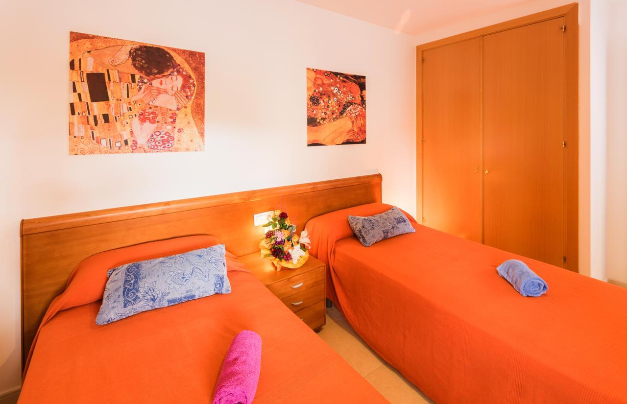 Inmosantos Apartamentos Daniel Roses Exterior photo